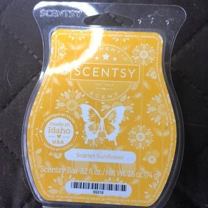 Scentsy Scarlet Sunflower wax bar